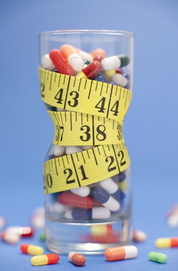 万联证券 28岁空姐皮肤发黄、剧烈瘙痒，网购单里查出元凶，六大症状提示肝在“受气”